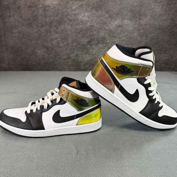 Jordan Other - Air Jordan 1 Mid SE Heat Reactive White Black DM7802-100 Mens Basketball Shoes